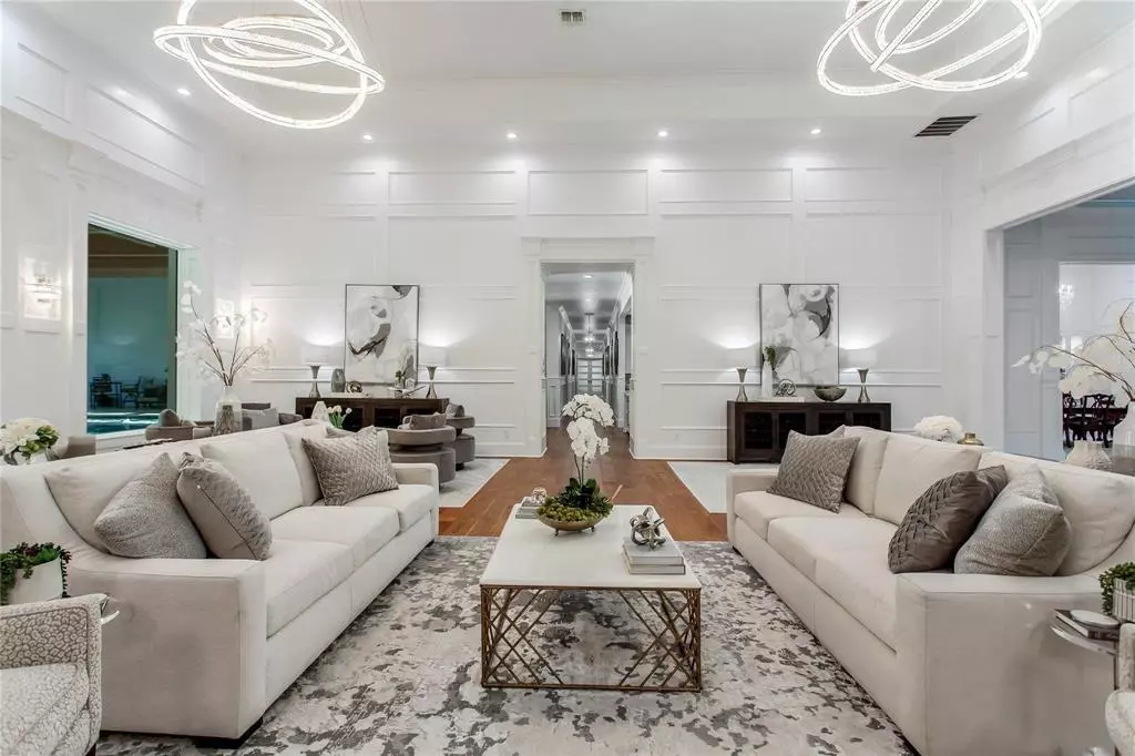 Waxahachie, TX 75165,400 Victorian Drive