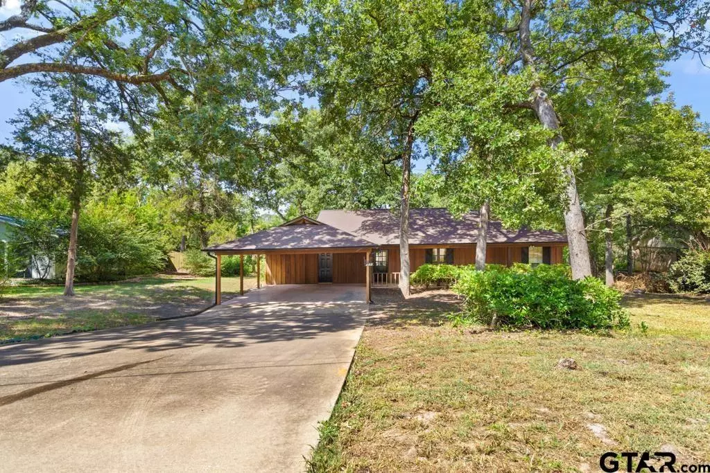 Hideaway, TX 75771,522 Woodside Drive