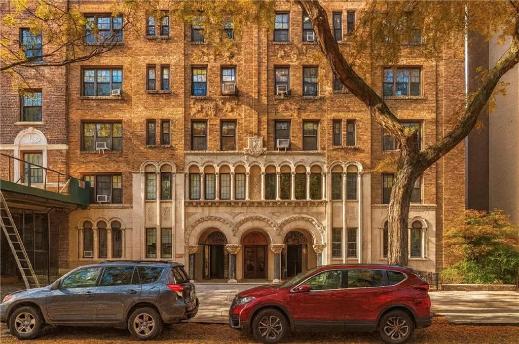 Brooklyn, NY 11201,70 Remsen ST #4F