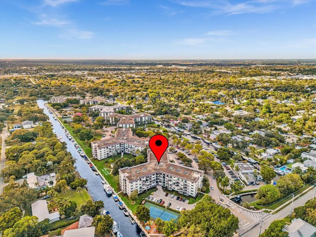 Fort Lauderdale, FL 33315,900 River Reach Dr #525