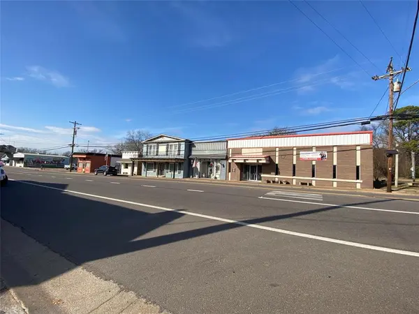 Van, TX 75790,112 W Main Street