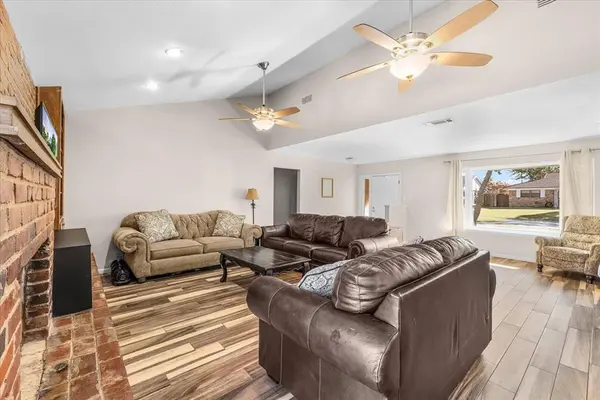 Hurst, TX 76054,1913 Yucca Trail