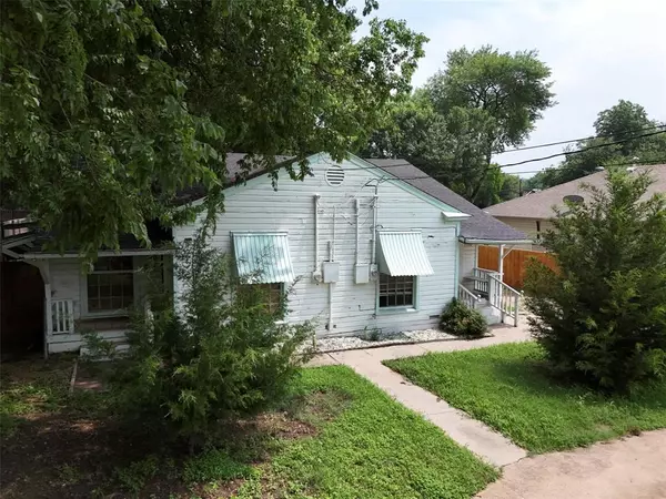 Dallas, TX 75214,5532 Junius Street