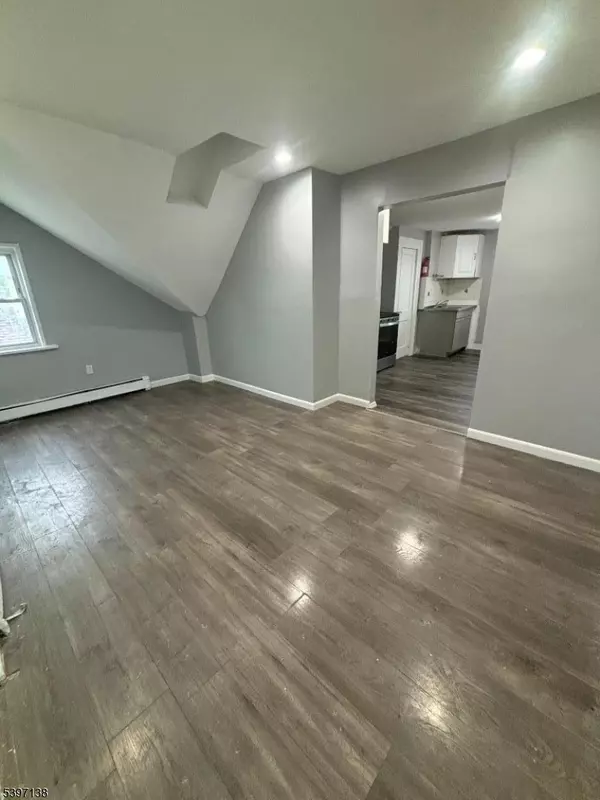 Paterson City, NJ 07522,76-78 Jasper St