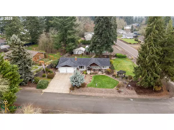 Albany, OR 97321,2555 NW SQUIRE PL