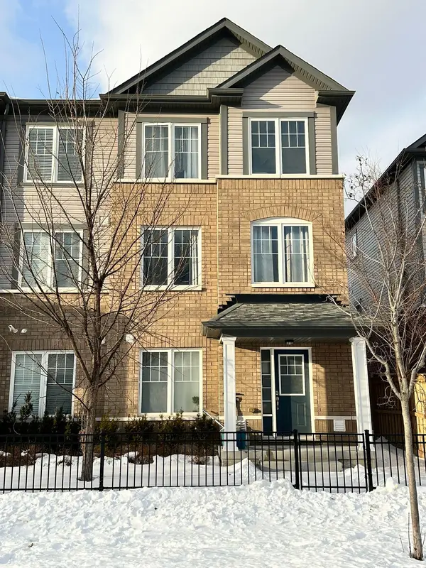 Oshawa, ON L1J 0E8,835 Atwater PATH