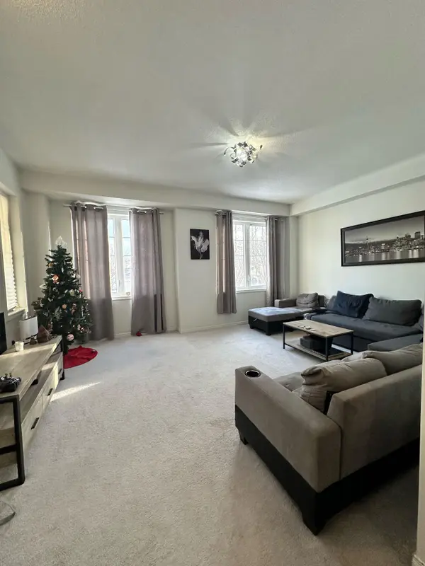 Oshawa, ON L1J 0E8,835 Atwater PATH