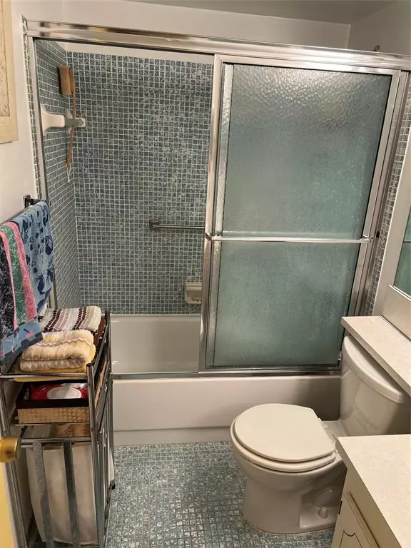 Deerfield Beach, FL 33442,259 Farnham K #259