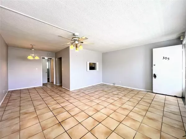 Fort Lauderdale, FL 33304,625 Antioch Ave #305