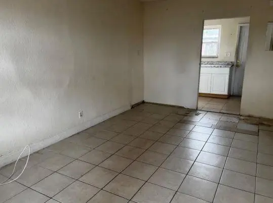 Pompano Beach, FL 33060,312 - 316 NE 4th St#1-3