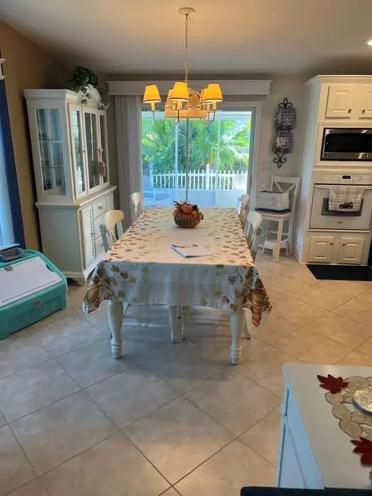 Port St Lucie, FL 34952,7642 Barn Owl Dr