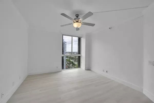 Aventura, FL 33180,3640 Yacht Club Dr #1501