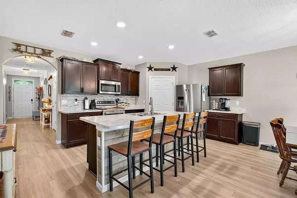 Sebastian, FL 32958,233 Periwinkle Dr