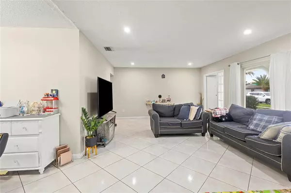 Boca Raton, FL 33428,10344 Dorchester Dr