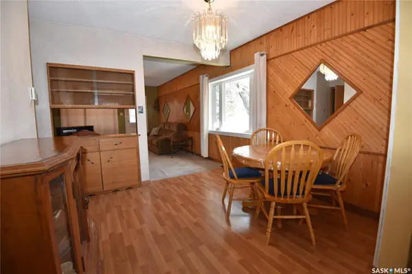 220 2nd STREET E, Nipawin, SK S0E 1E0