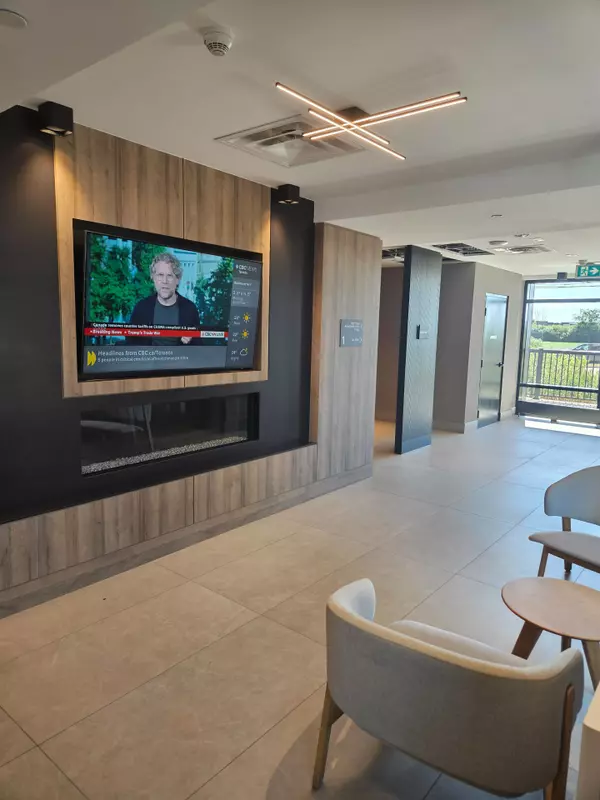 Oakville, ON L6H 7X1,335 Wheat Boom DR #1201