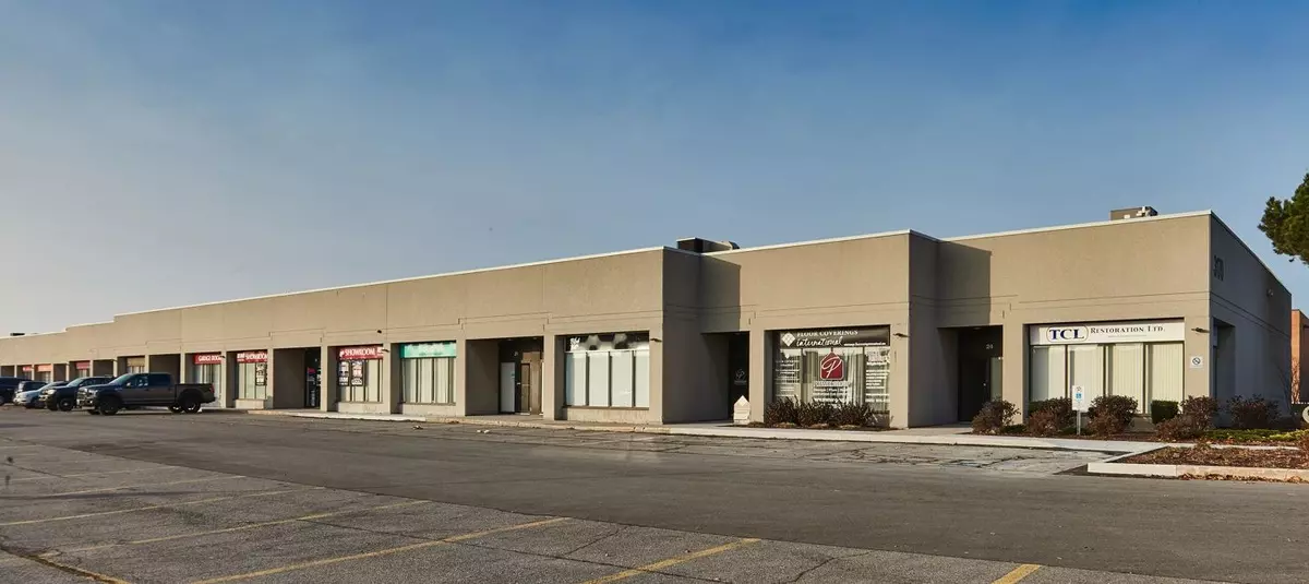 Mississauga, ON L5L 5R4,3170 Ridgeway DR #16-20