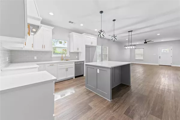 Waco, TX 76708,1924 Summer Avenue