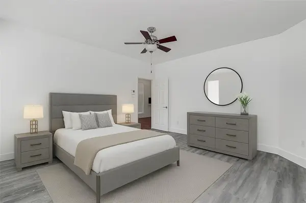 Burleson, TX 76028,905 Hunter Lane