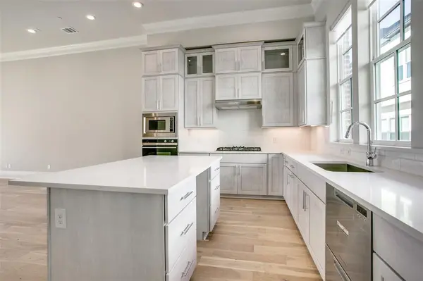 Dallas, TX 75219,4645 New Water Lane