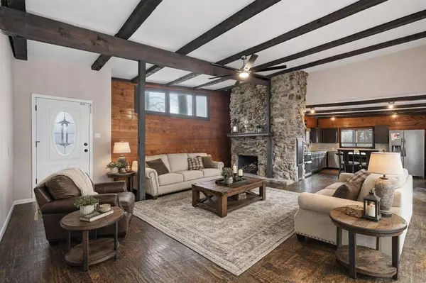 Highland Village, TX 75077,828 Highland Village Road