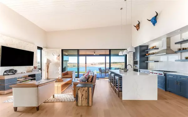 Glen Rose, TX 76690,1402 PR 21