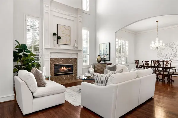 Plano, TX 75024,6609 Riverhill Drive