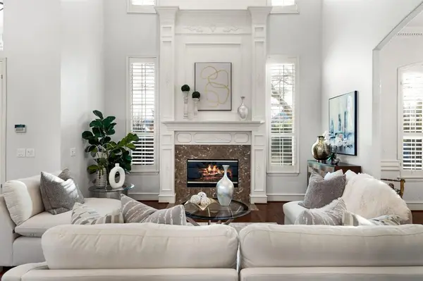 Plano, TX 75024,6609 Riverhill Drive