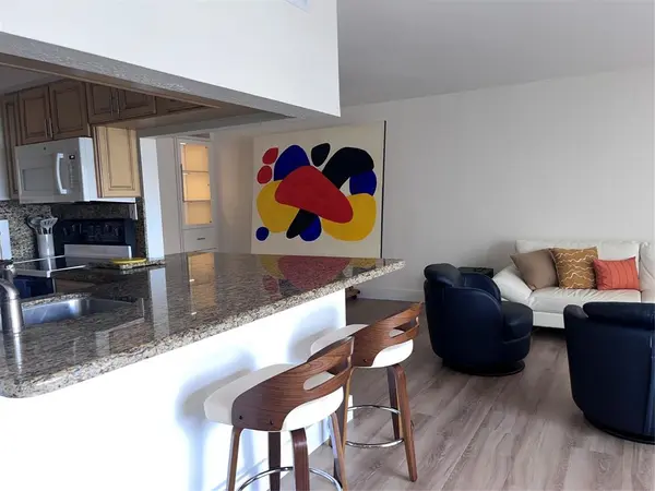 Deerfield Beach, FL 33441,330 SE 20 Ave #515