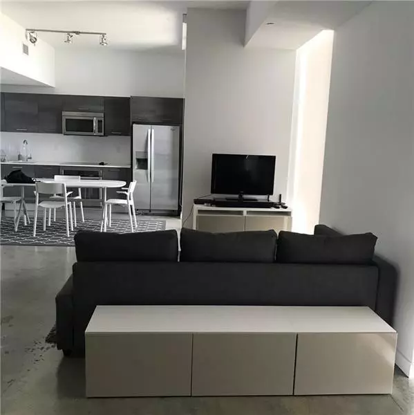 Miami, FL 33131,151 SE 1st St #608