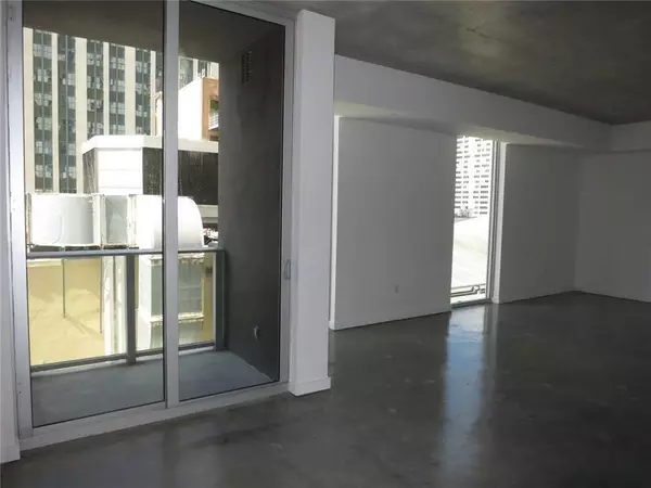 Miami, FL 33131,151 SE 1st St #608