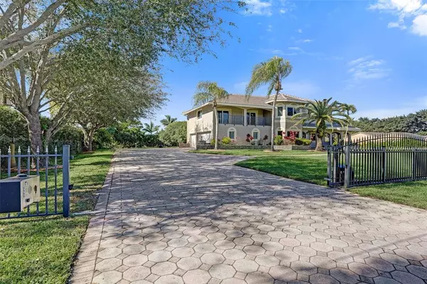 Davie, FL 33330,3061 SW 117th Ave