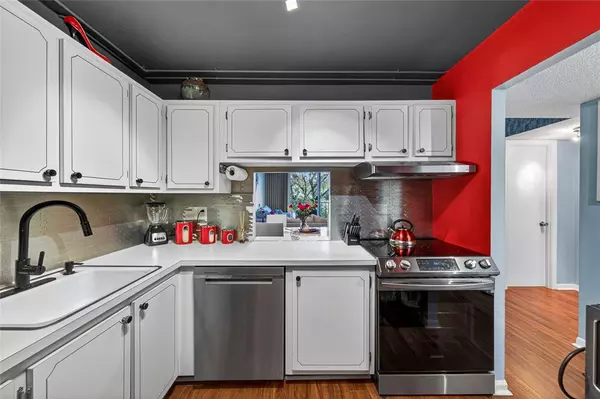 Fort Lauderdale, FL 33311,1800 N Andrews Ave #2F