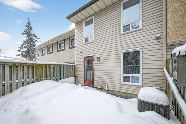 Hunt Club - South Keys And Area, ON K1V 9P9,3420 Southgate RD #50