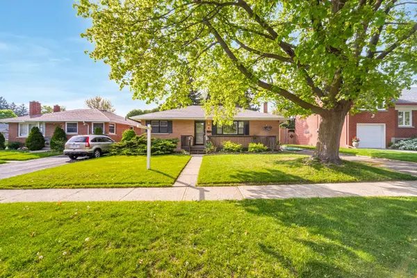 4 Greenview ST, Guelph, ON N1E 1Y3