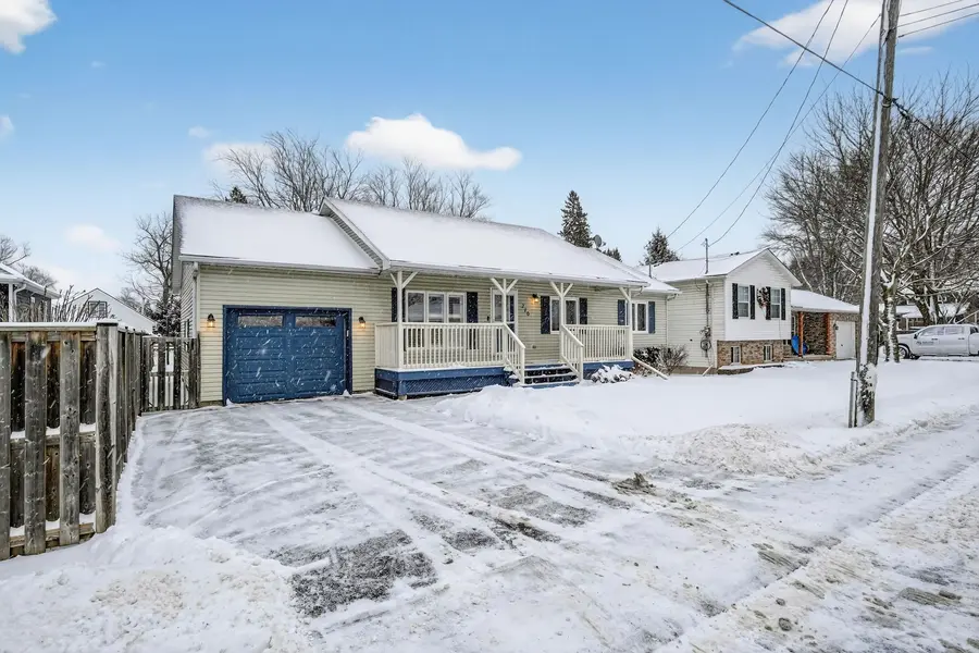 210 Gorham RD, Fort Erie, ON L0S 1N0