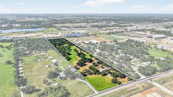 Aubrey, TX 76227,616 Spring Hill Road