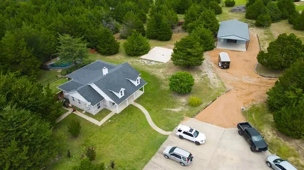 Van Alstyne, TX 75495,1011 Sister Grove Road