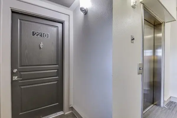 Fort Worth, TX 76107,3333 Darcy Street #2210