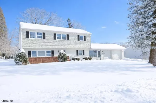 5 Hopping Ln,  Florham Park Boro,  NJ 07932