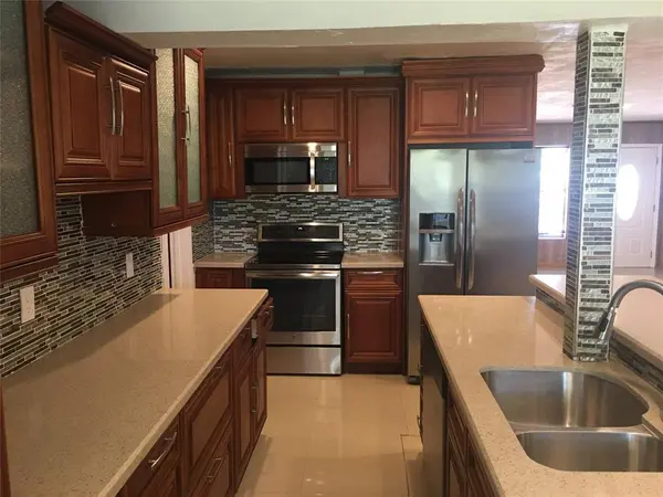 Hollywood, FL 33024,720 N 66th Ter