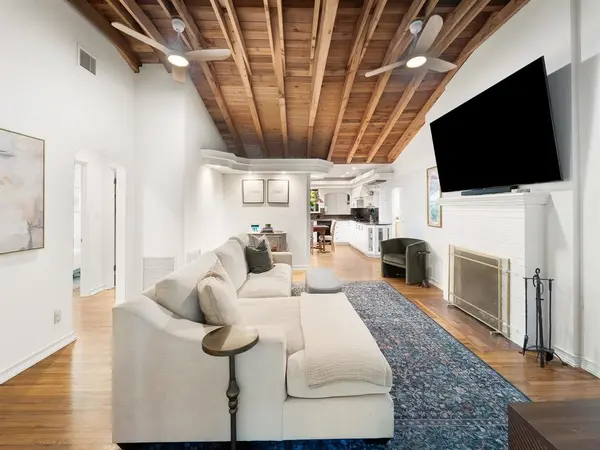 Fort Lauderdale, FL 33316,815 SE 11th Ave