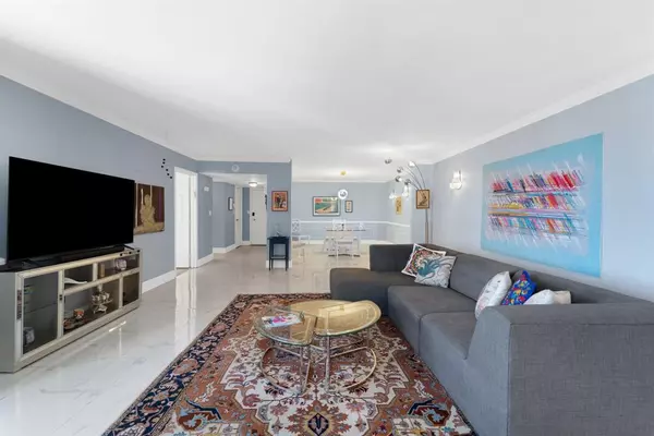 Pompano Beach, FL 33062,111 N Pompano Beach Blvd #1403