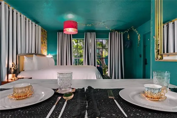 Fort Lauderdale, FL 33301,1007 SE 2nd Ct