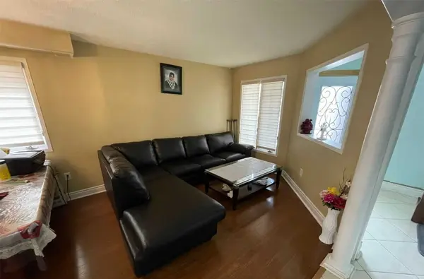 Brampton, ON L6Y 4Z9,66 Tumbleweed TRL