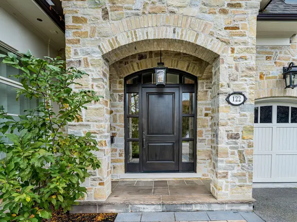 Toronto W08, ON M9A 3S6,122 Wimbleton RD