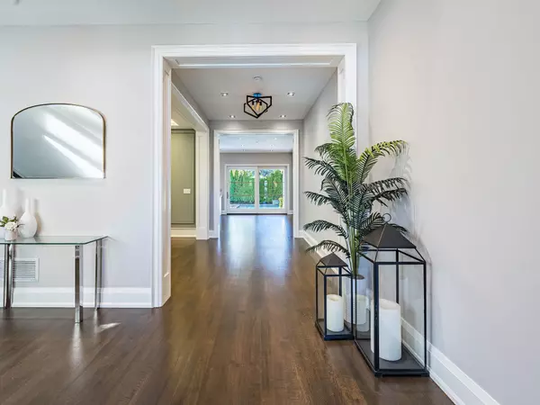 Toronto W08, ON M9A 3S6,122 Wimbleton RD