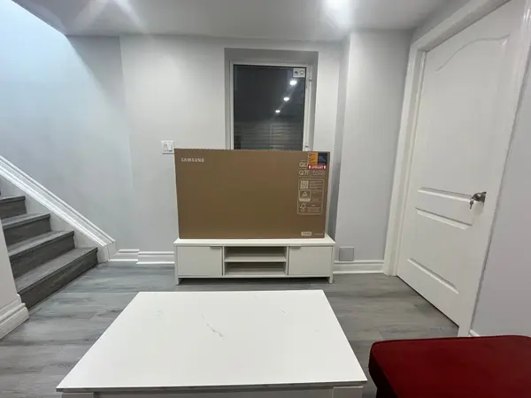 Mississauga, ON L5M 7E3,3432 Fountain Park AVE #Bsmnt