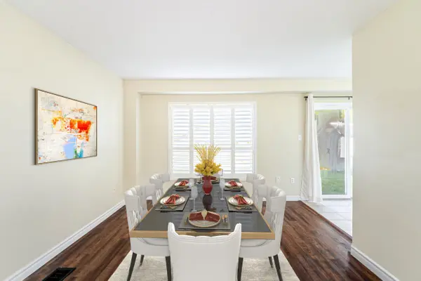 Brantford, ON N3T 6S1,148 Osborn AVE #UPPER