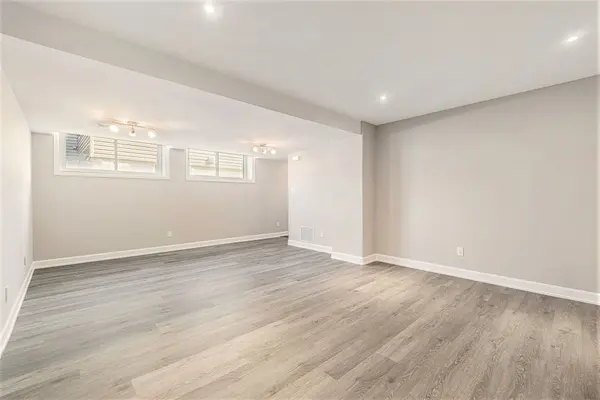 Russell, ON K0A 1W0,1218 MONTBLANC CRES #A